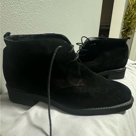 NWT-Evan Picone Black Suede Booties Women’s size 10M. - Picture 10 of 14